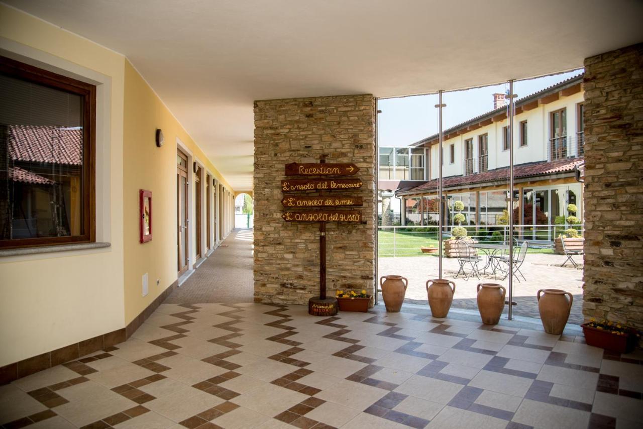 Resort Monviso Sanfront Bagian luar foto